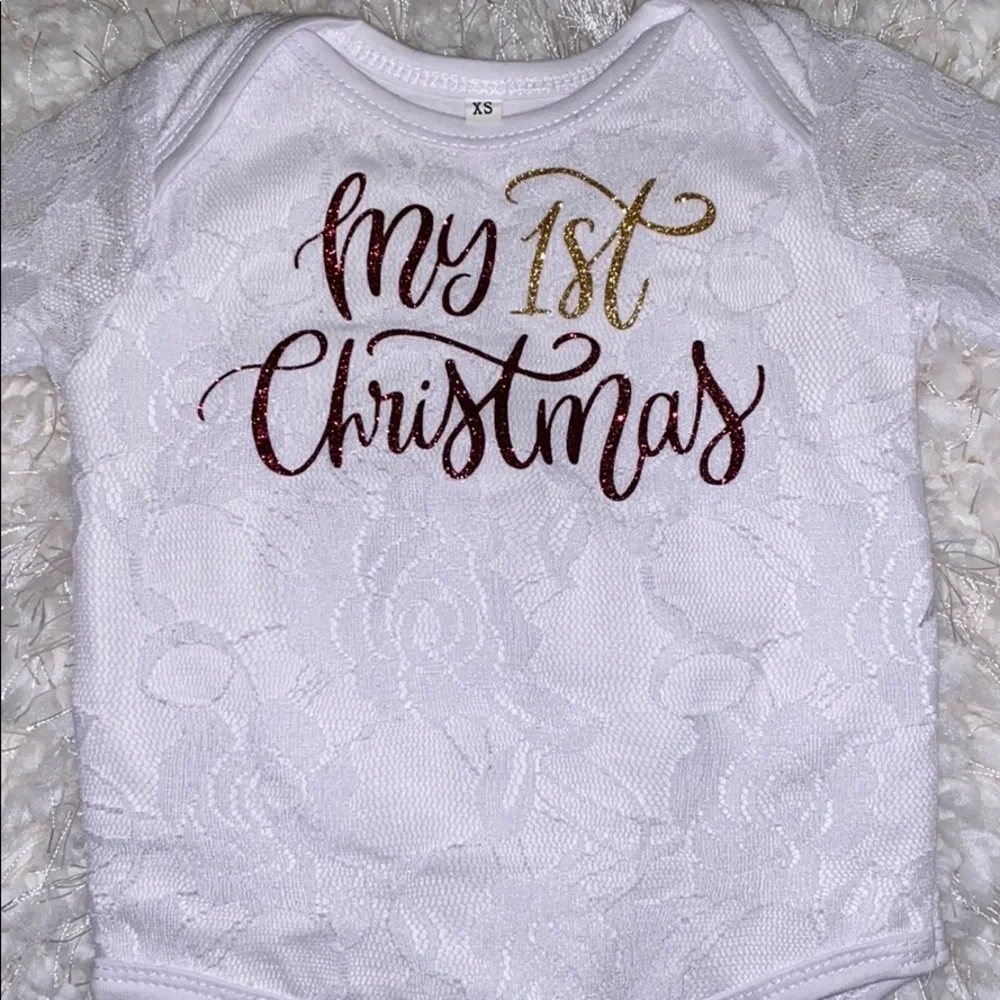 Baby’s 1st Christmas outfit